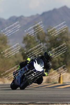 media/Oct-13-2025-Moto Forza (Mon) [[a66d839500]]/2-A Group/Session 4 Turn 7/